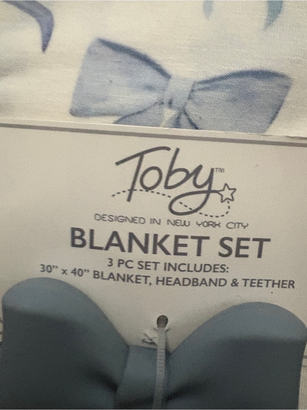 Toby Baby Bow Blanket Set in Light Blue - 3 Piece Kids Bibs Accessory - Picture 5 of 7